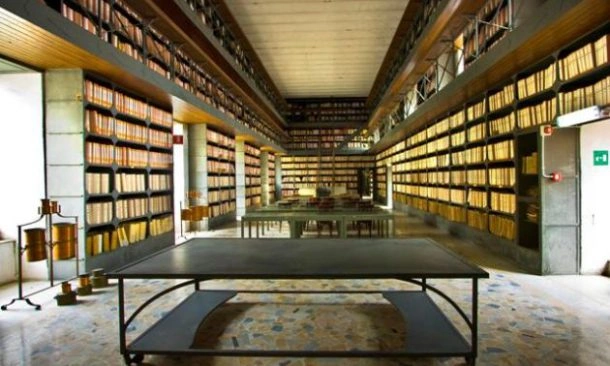 Archivio di Stato di Napoli, vista sala di lettura..